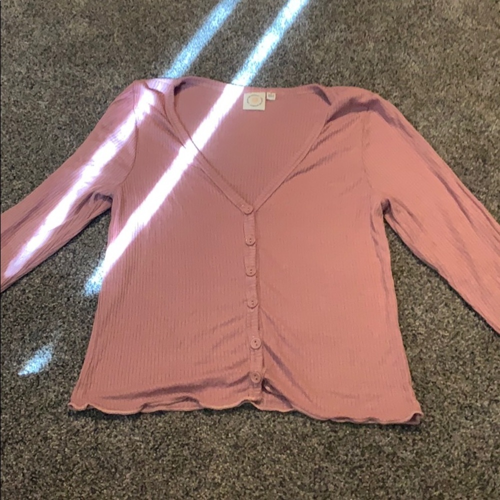 Live in the moment long sleeve short blouse